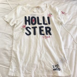 Hollister women’s round neck white t t-shirt M